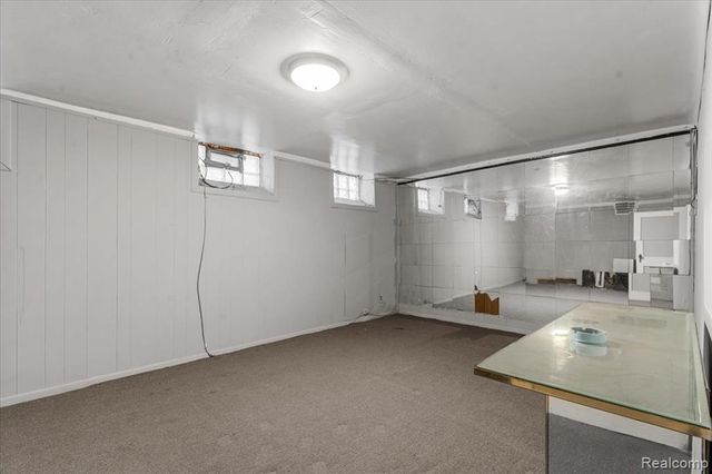 18623 Roselawn Street, Detroit, MI 48221