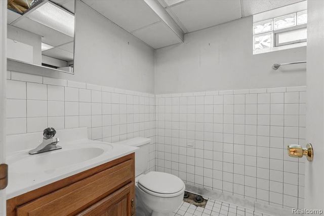 18623 Roselawn Street, Detroit, MI 48221