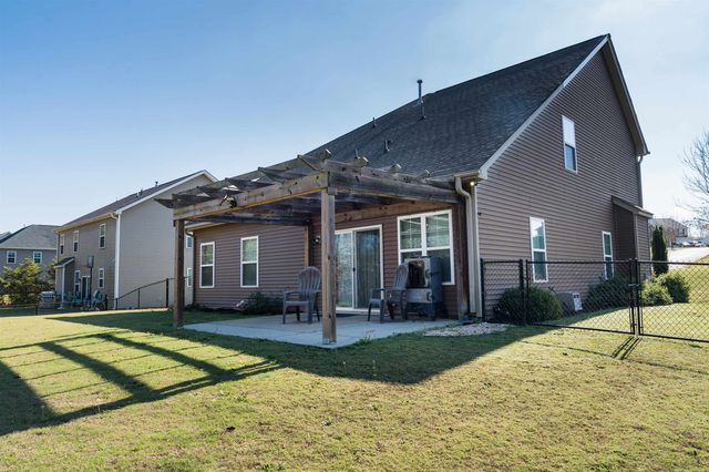 267 Castleton Circle, Boiling Springs, SC 29316