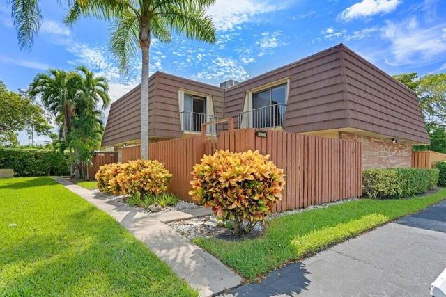 3960 August Drive, Lake Worth, FL 33461