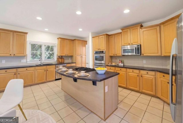 2274 Norbury Drive SE, Smyrna, GA 30080