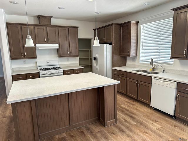 546 W Rainbow, Yuma, AZ 85365