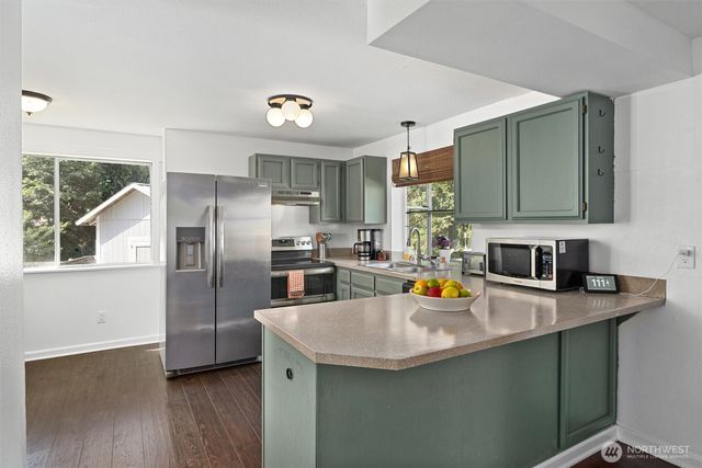 20502 122nd Street Ct E, Bonney Lake, WA 98391