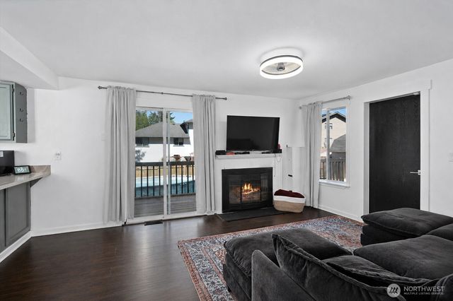 20502 122nd Street Ct E, Bonney Lake, WA 98391
