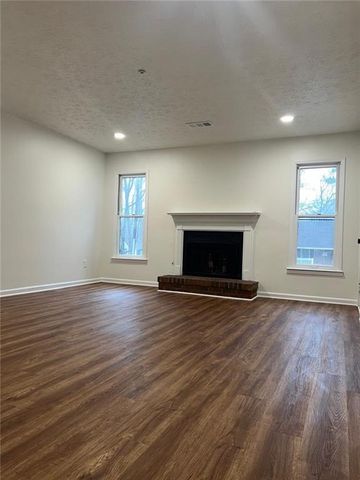 300 E Burns Court SE D, Marietta, GA 30008