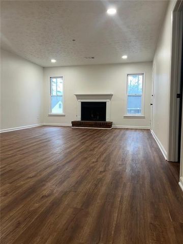 300 E Burns Court SE D, Marietta, GA 30008