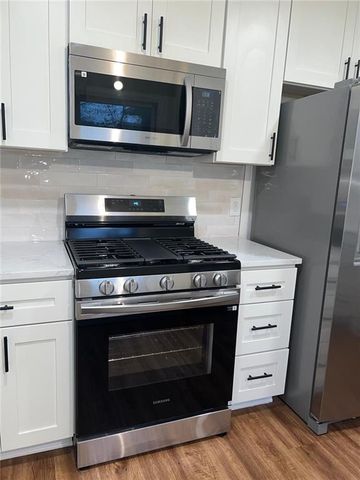 300 E Burns Court SE D, Marietta, GA 30008