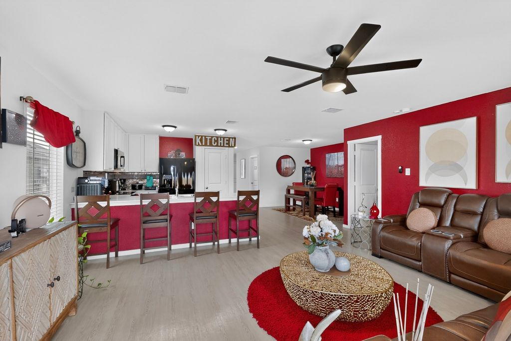 10021 Barasingha Drive, Fort Worth, TX 76134 — photo 4
