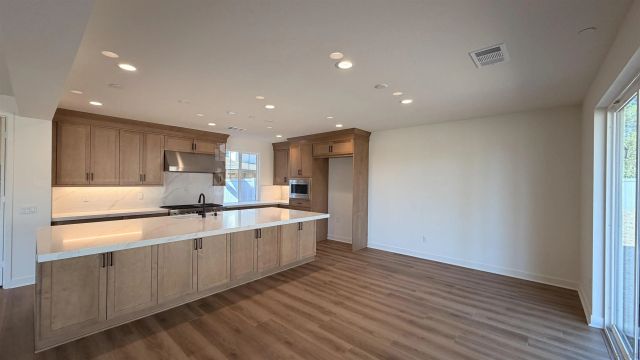 13780 Holly Oak Way, Poway, CA 92064