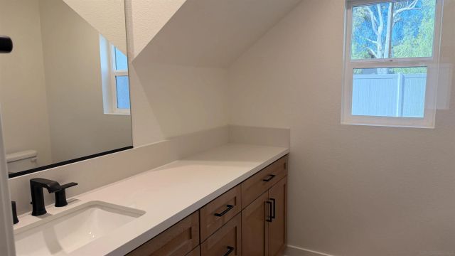 13780 Holly Oak Way, Poway, CA 92064