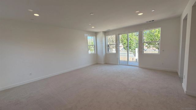 13780 Holly Oak Way, Poway, CA 92064