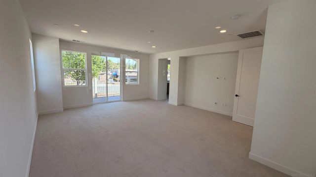 13780 Holly Oak Way, Poway, CA 92064