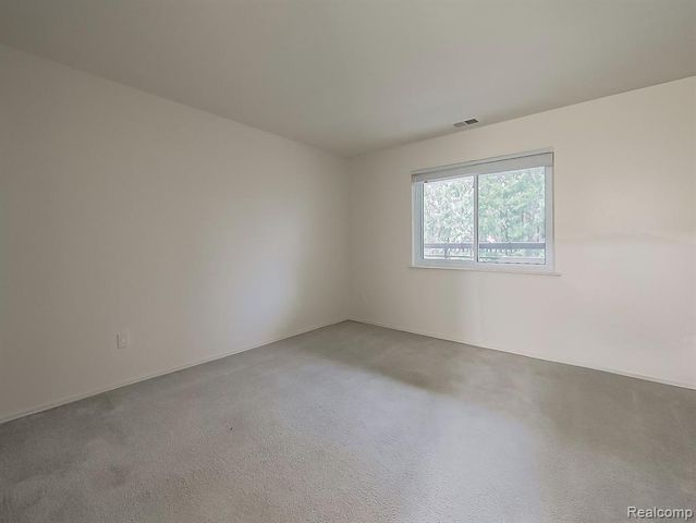 30414 Orchard Lake Road 12, Farmington, MI 48334