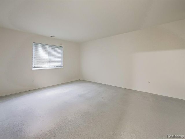 30414 Orchard Lake Road 12, Farmington, MI 48334