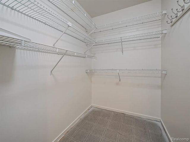 30414 Orchard Lake Road 12, Farmington, MI 48334