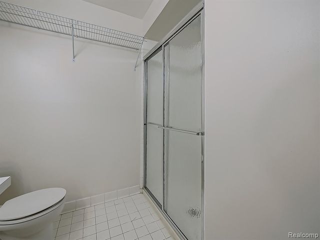 30414 Orchard Lake Road 12, Farmington, MI 48334