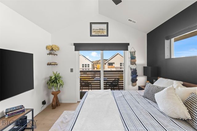 1964 Little Cottage Lane, Bozeman, MT 59715