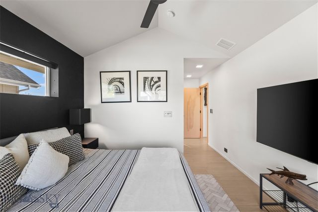 1964 Little Cottage Lane, Bozeman, MT 59715