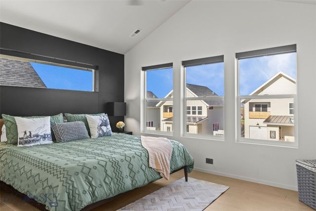 1964 Little Cottage Lane, Bozeman, MT 59715