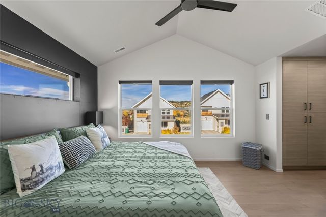 1964 Little Cottage Lane, Bozeman, MT 59715