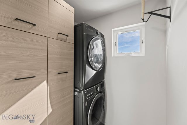 1964 Little Cottage Lane, Bozeman, MT 59715