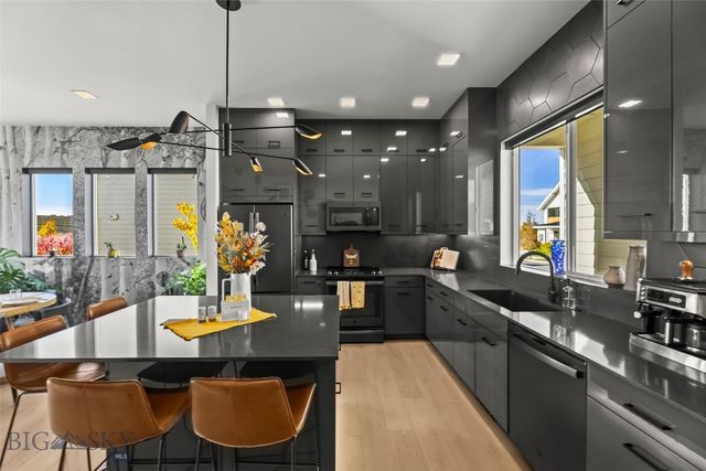 1964 Little Cottage Lane, Bozeman, MT 59715