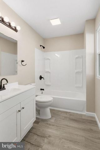 114 E YORK ST, Biglerville, PA 17307