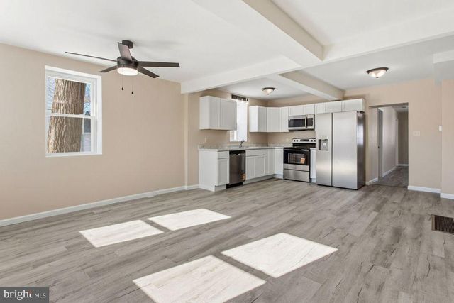 114 E YORK ST, Biglerville, PA 17307