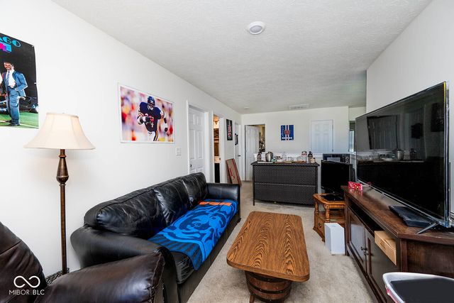 971 Knox Drive, Franklin, IN 46131