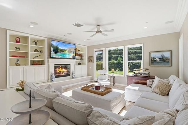 7168 Camino Las Ramblas, Camarillo, CA 93012