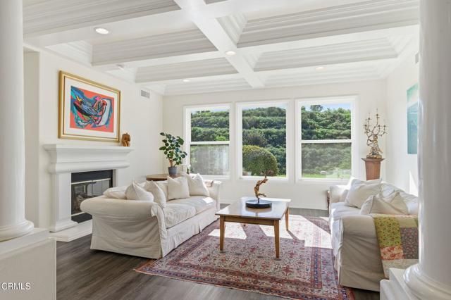 7168 Camino Las Ramblas, Camarillo, CA 93012