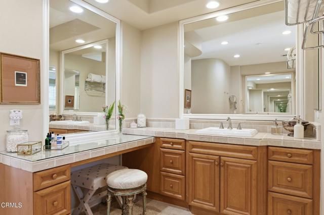 7168 Camino Las Ramblas, Camarillo, CA 93012