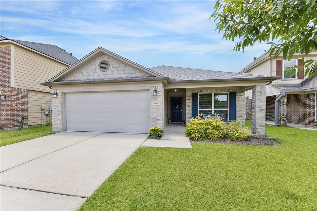 9966 Chimney Swift Lane, Conroe, TX 77385