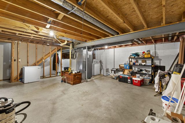 4884 Ivywild Avenue, Hilliard, OH 43026
