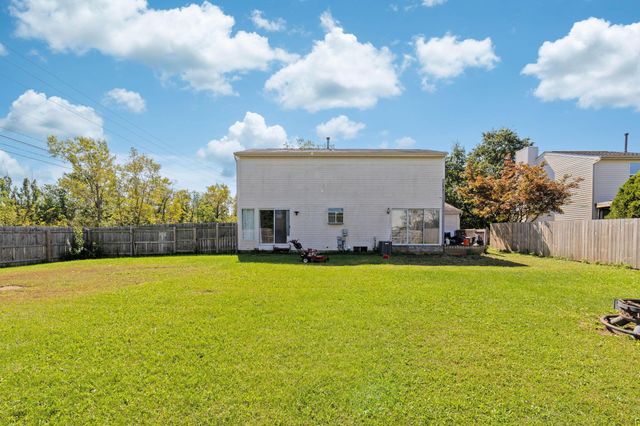 4884 Ivywild Avenue, Hilliard, OH 43026