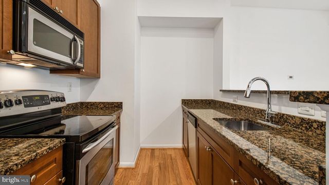 1501 27TH ST SE #406, Washington, DC 20020