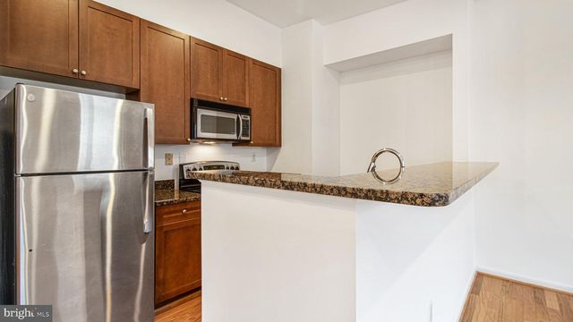 1501 27TH ST SE #406, Washington, DC 20020