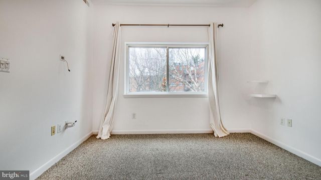 1501 27TH ST SE #406, Washington, DC 20020