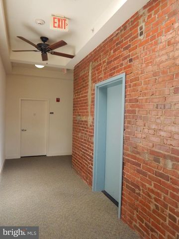 1501 27TH ST SE #406, Washington, DC 20020