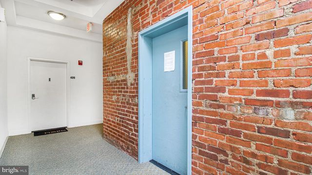 1501 27TH ST SE #406, Washington, DC 20020