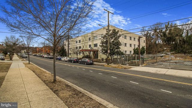 1501 27TH ST SE #406, Washington, DC 20020