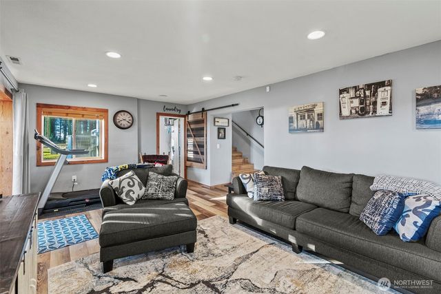 125 Whippoorwill Lane, Longview, WA 98632