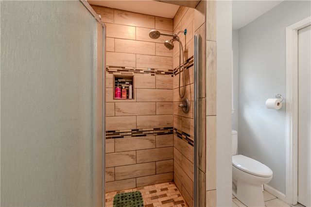 1201 Devon Dr, Corpus Christi, TX 78404