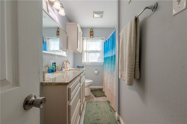 1201 Devon Dr, Corpus Christi, TX 78404