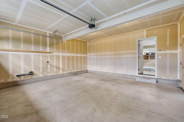21154 Darnel Avenue, Bend, OR 97702