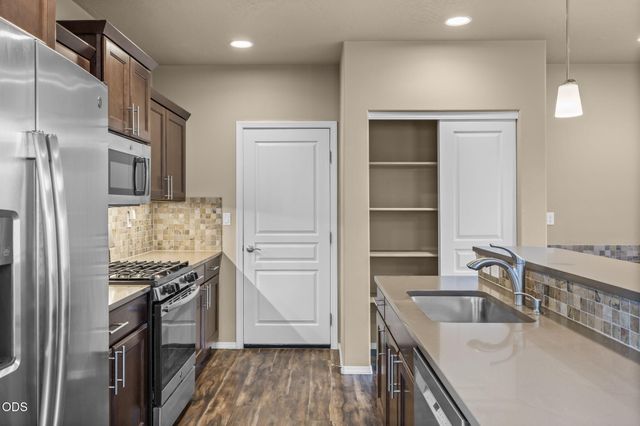 21154 Darnel Avenue, Bend, OR 97702