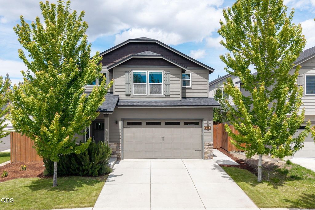 21154 Darnel Avenue, Bend, OR 97702