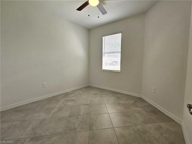 2167 Dragonfruit WAY, Naples, FL 34120