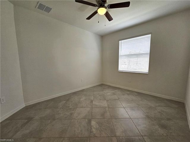 2167 Dragonfruit WAY, Naples, FL 34120