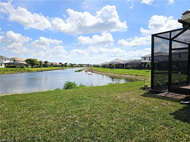 2167 Dragonfruit WAY, Naples, FL 34120
